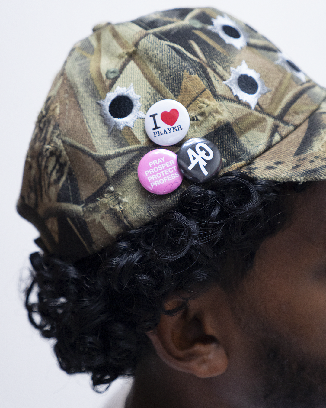"Prayer" Round Pins